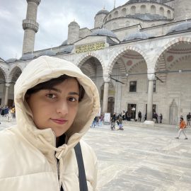 Mir Nezhad Toulon Zahra