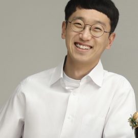 김진우